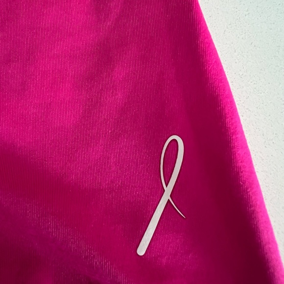 Reebok - for breast cancer awareness - hot pink workout tank top in x small. - Picture 8 of 10